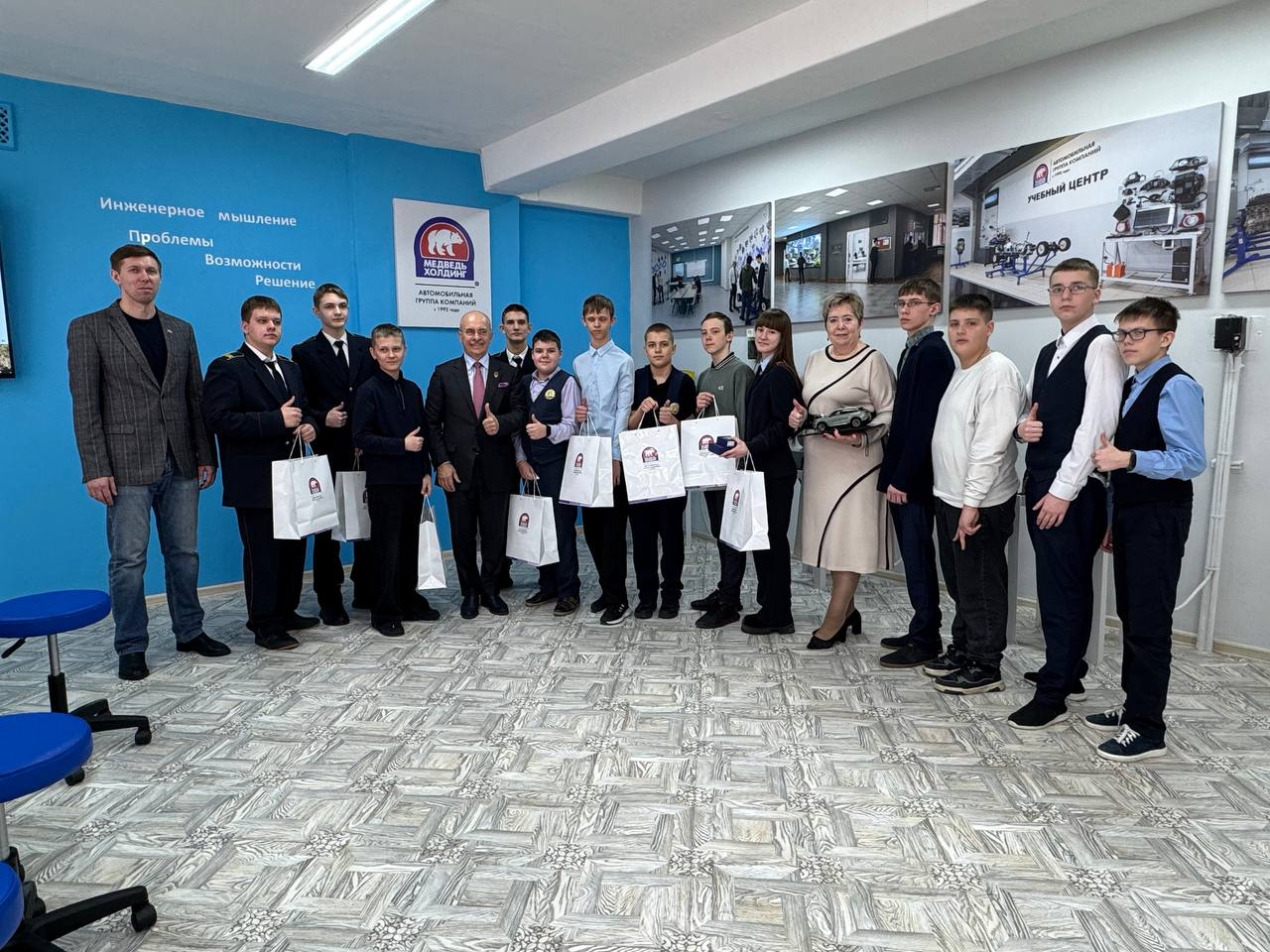 Учащиеся школы № 18 теперь смогут постигать азы автомобильного сервиса в новом образовательном пространстве.