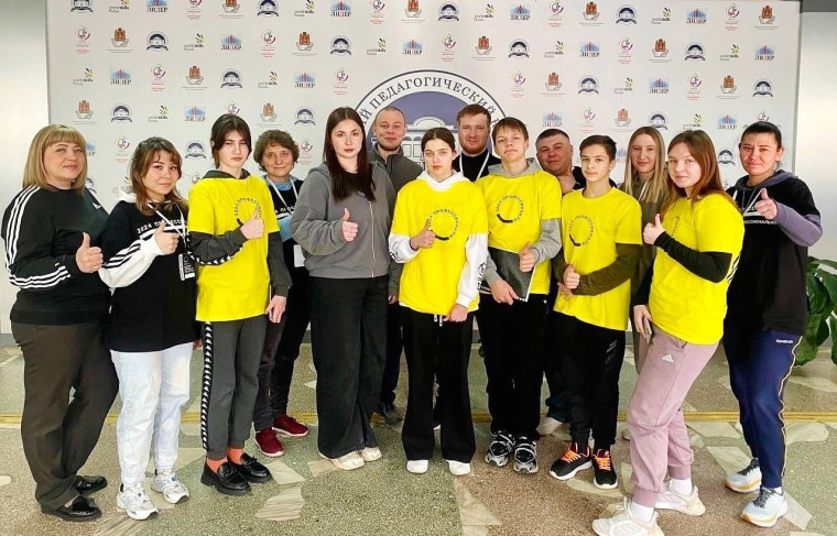 Ачинские школьники достойно представили Ачинск на региональном чемпионате по профессиональному мастерству «Профессионалы». Ачинские школьники достойно представили Ачинск на региональном чемпионате по профессиональному мастерству «Профессионалы».