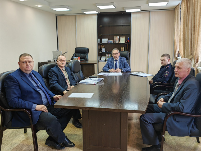 Подготовка муниципалитетов к пожароопасному периоду на контроле Главы региона Александра Усса. Подготовка муниципалитетов к пожароопасному периоду на контроле Главы региона Александра Усса.