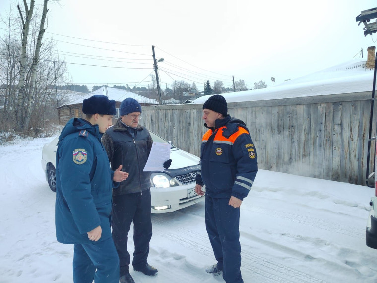 Пожарная обстановка в Ачинске находится на контроле у специально сформированной патрульно-маневренной группы. Пожарная обстановка в Ачинске находится на контроле у специально сформированной патрульно-маневренной группы.